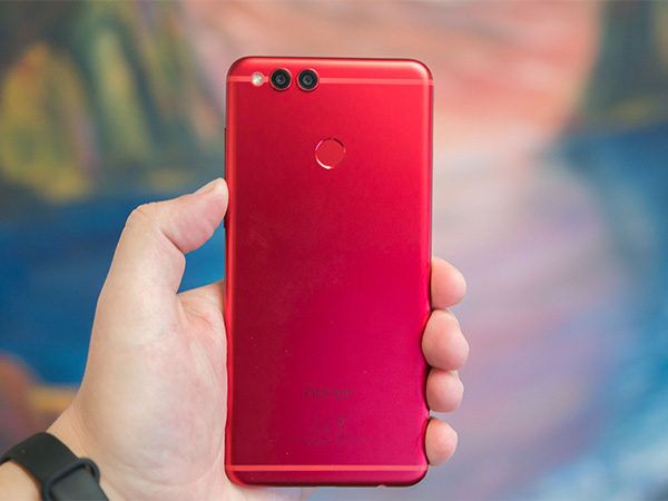 نسخة جديدة من هواوي honor 7X تضج أناقة